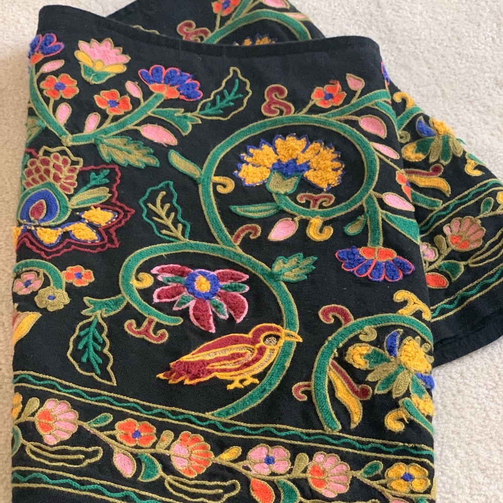 *🔥HP🔥* ZARA embroidered skirt, M - Picture 1 of 14